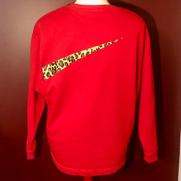 Nike sweatshirt - Picture 2 of 6